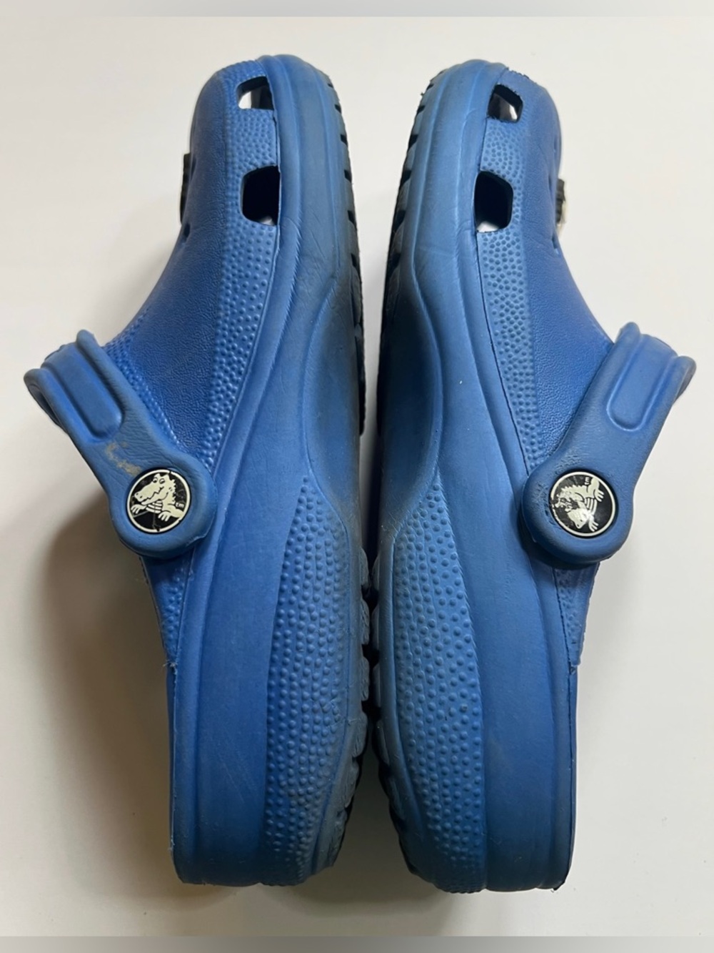 CROCS Classic Clogs Blue Comfort Slip-Ons Unisex Women's 8-9 Men's 6-7 - Picture 3 of 6